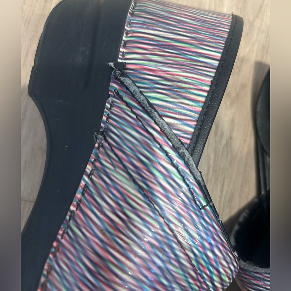 Dansko Metallic Rainbow Stripe Clogs Women's Sz 40 EU 10-10.5 US Shoes Career - Picture 7 of 12